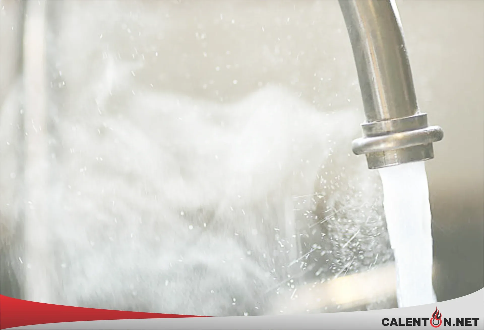 Agua caliente saliendo de una llave tras el cambio de calentón en Chula Vista
